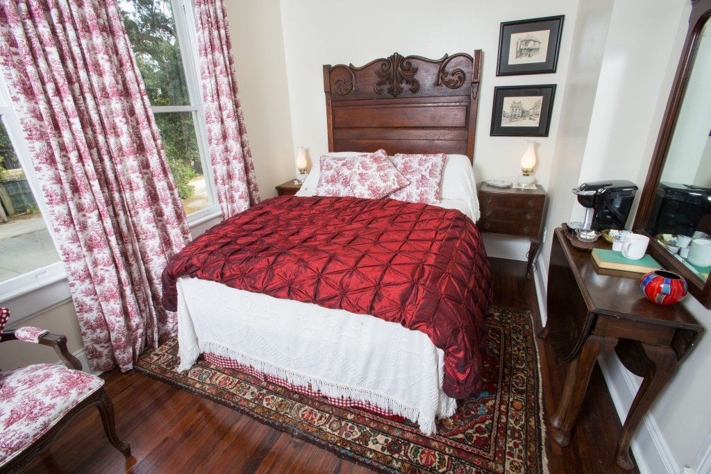 The Guest House at Gulfport Landing