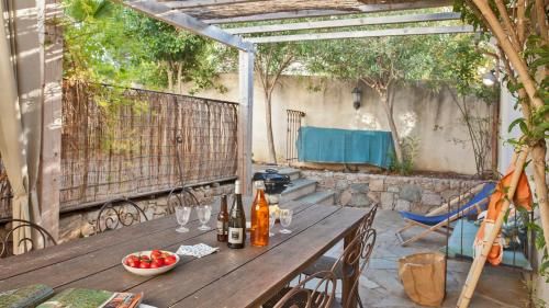 Outdoor Pictures 24