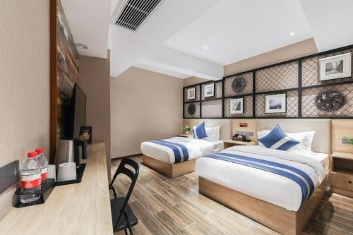 Zou Qu Ye Travel Hotel