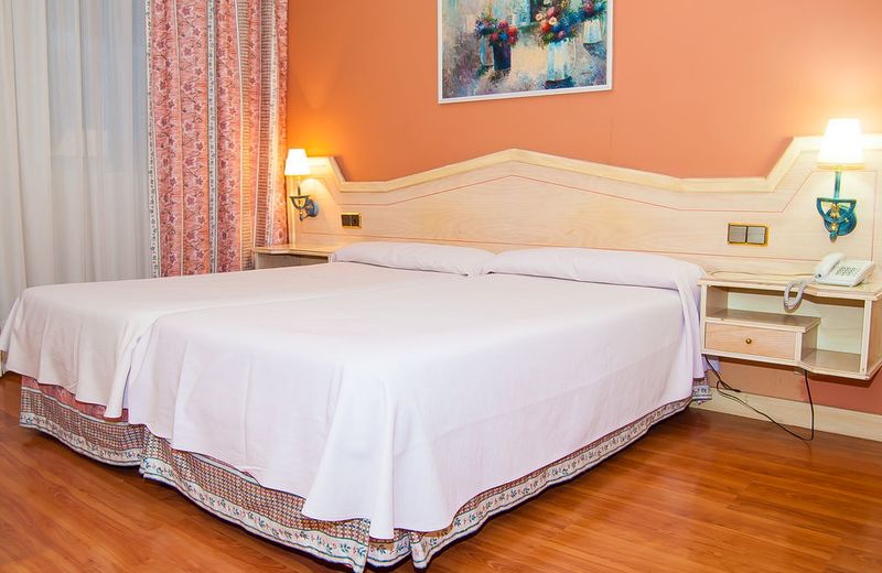 Hotel Ana María
