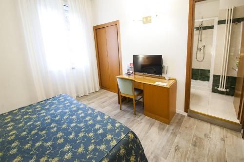 Hotel Italia