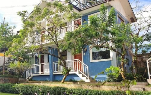 The Carmelence Lodge