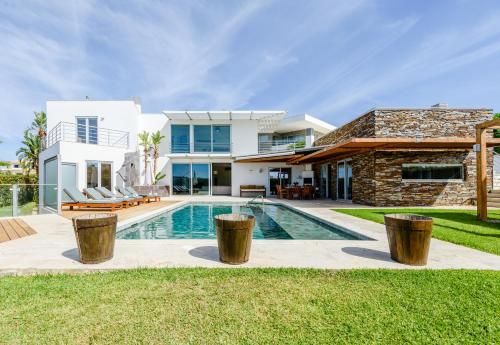 Ferragudo Premium Villa - heatable pool & river views