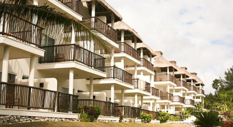 Akumal Bay Beach & Wellness Resort