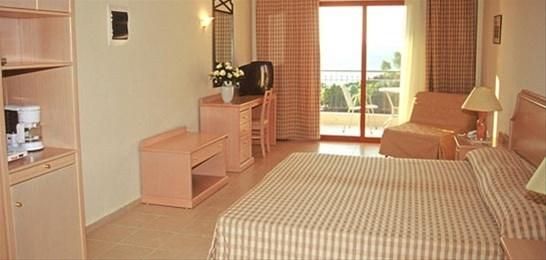 Portes Palace Hotel