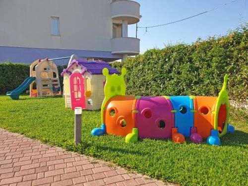 Outdoor Pictures 7