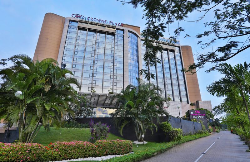 Crowne Plaza Kochi, an IHG Hotel