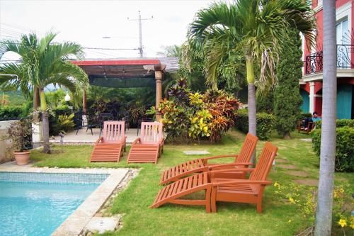 Outdoor Pictures 24