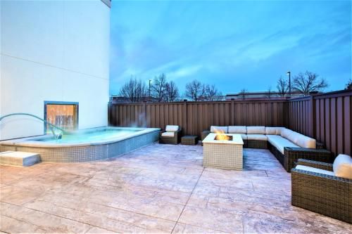 Outdoor Pictures 21