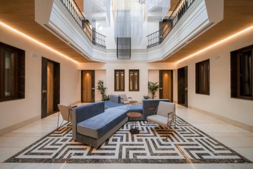 Unuk Hotel