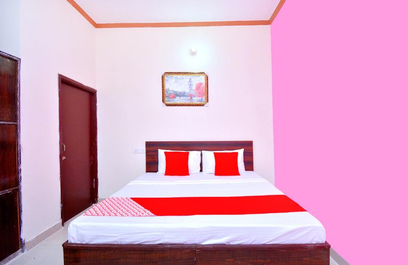 OYO 43320 Mannat Guest House