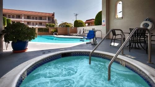 Best Western Pasadena Royale Inn & Suites