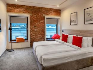 Hotel Image 1