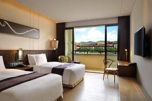 Crowne Plaza Resort Xishuangbanna Parkview, an IHG Hotel