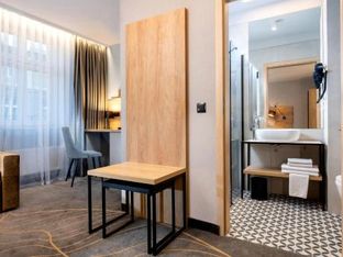 Hotel Image 1