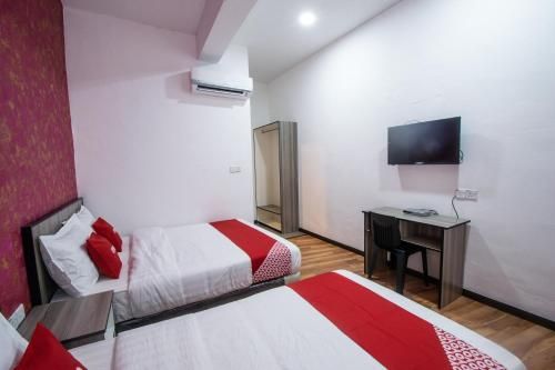 OYO 89840 69 Room 4 Stay