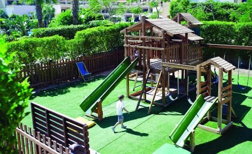Outdoor Pictures 21