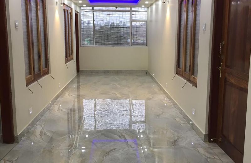 Hotel Guru International