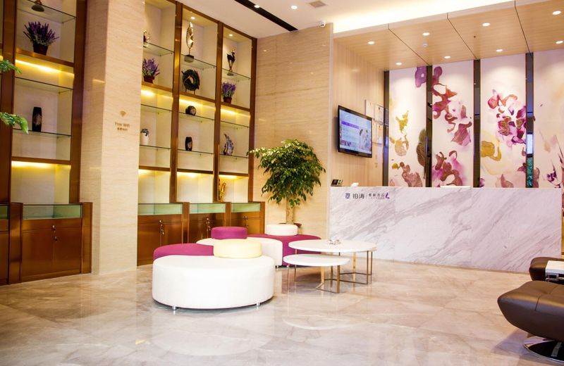 Lavande Hotels Shiyan Sanyan