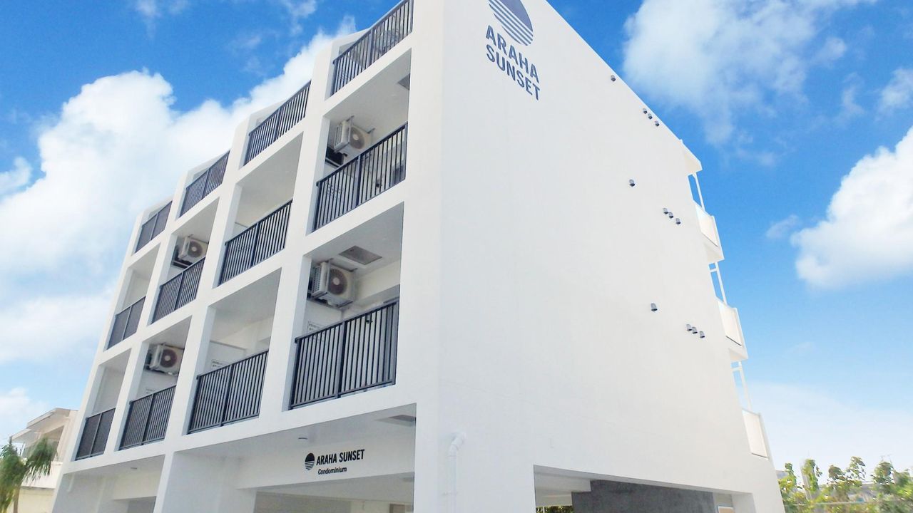 Kariyushi Condominium Resort Chatan ARAHA SUNSET