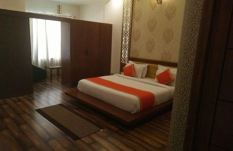 Golden Sands By One Hotels