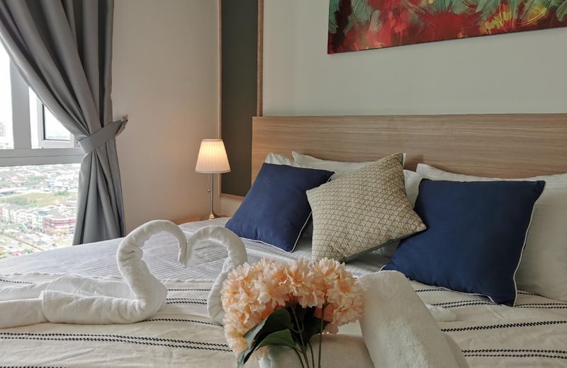 Luxury Twin Galaxy Condo 2 Room 8 Guest Town Area