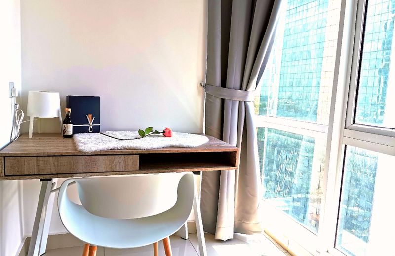 Romantice Condo 2 Room 8 Guest Town Area