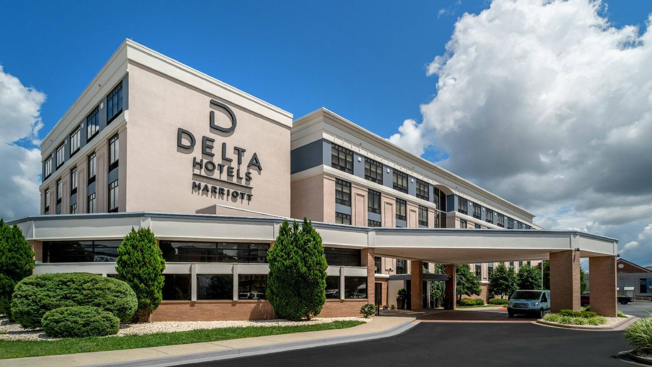 Delta Hotels by Marriott Huntington Downtown