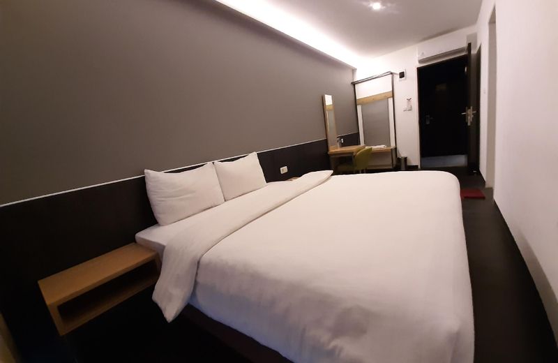 Hotel Pantes Simpang Lima Semarang