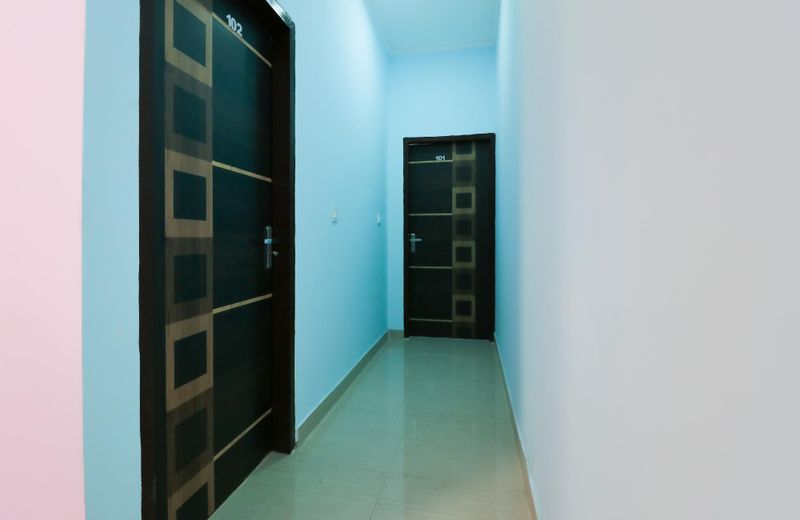 OYO 64004 Hotel Kartar