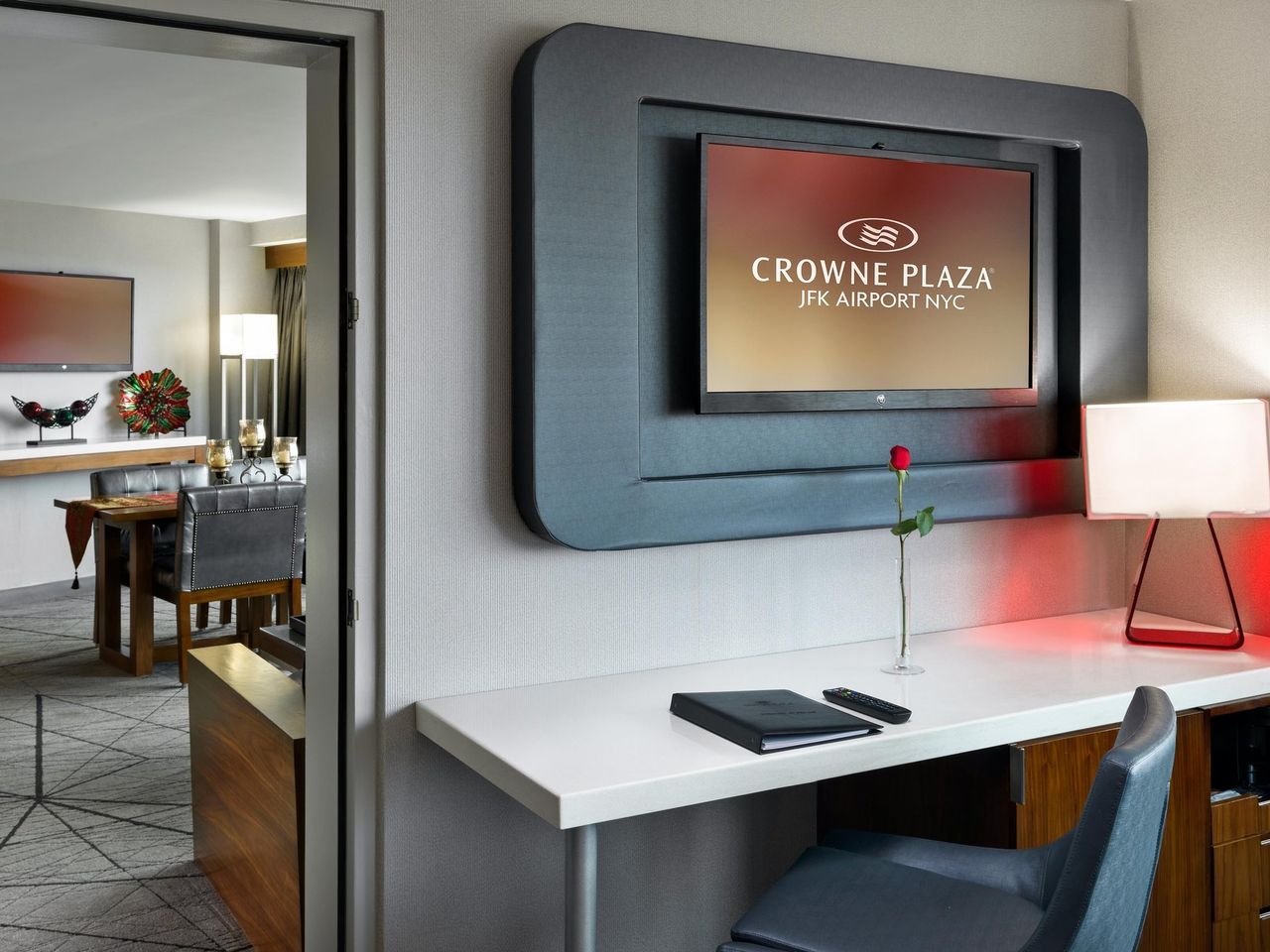 Crowne Plaza JFK Airport New York City, an IHG Hotel