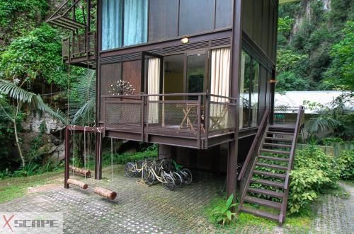 Outdoor Pictures 24