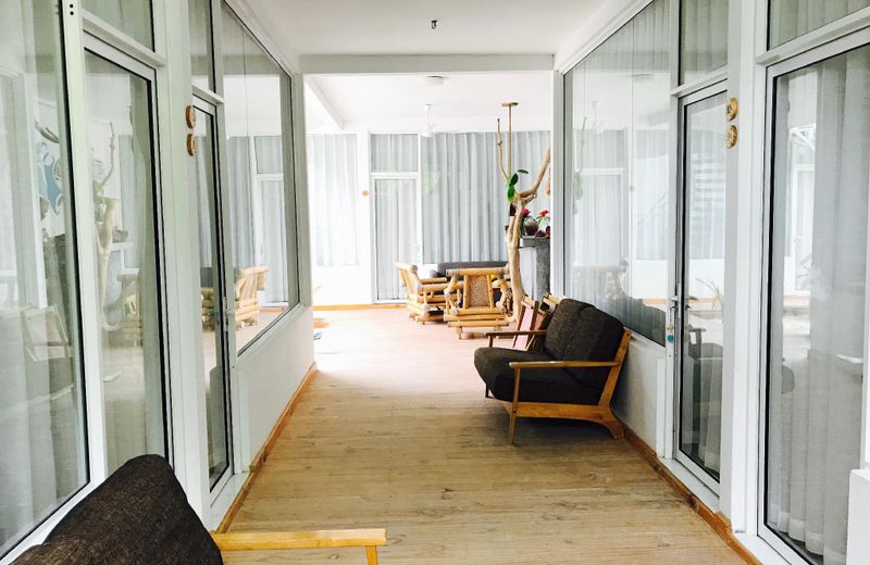 Noovilu Suites Maldives