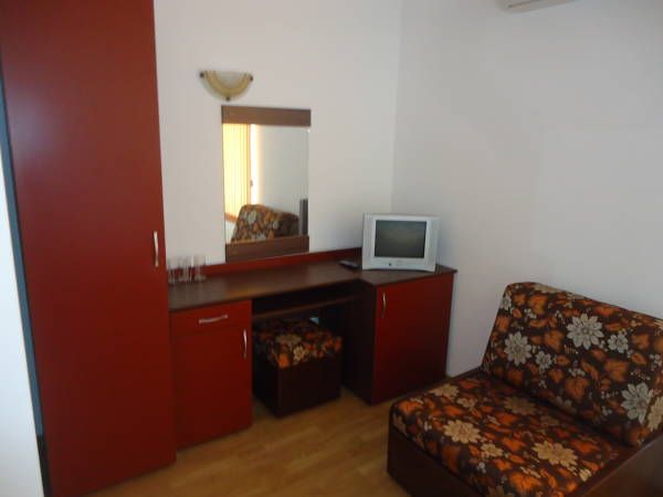 Adri Guest House