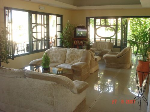 Kyra Panagia Hotel