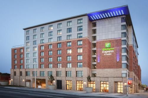 Holiday Inn Express & Suites Downtown Ottawa East, an IHG Hotel