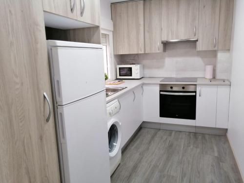 Apartamentos Dos Torres Frodo – Parking privado gratis