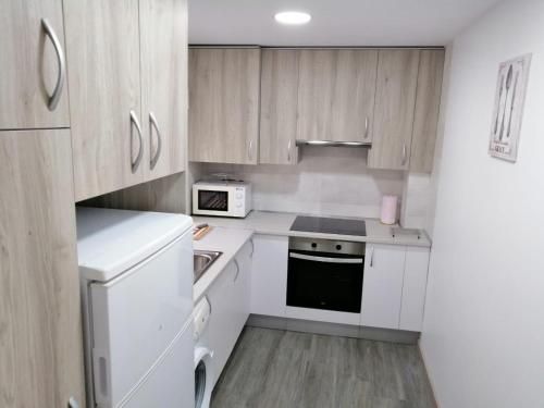Apartamentos Dos Torres Frodo – Parking privado gratis