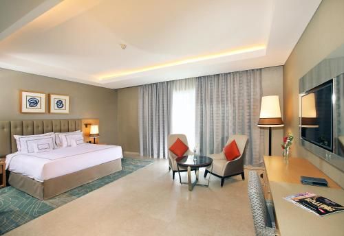 Grand Cosmopolitan Hotel