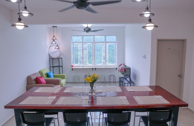 Khailily Hillview Guesthouse KLIA & Sepang Circuit