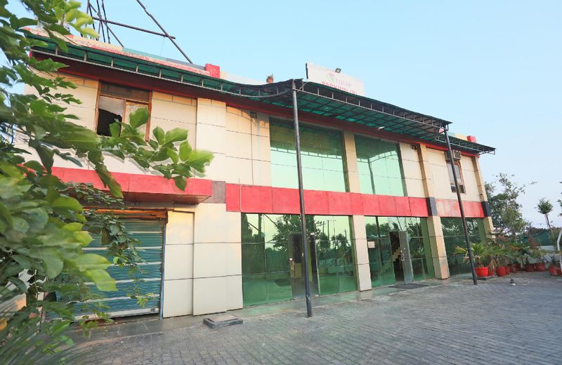 OYO 47146 Hotel Tulip Park Inn