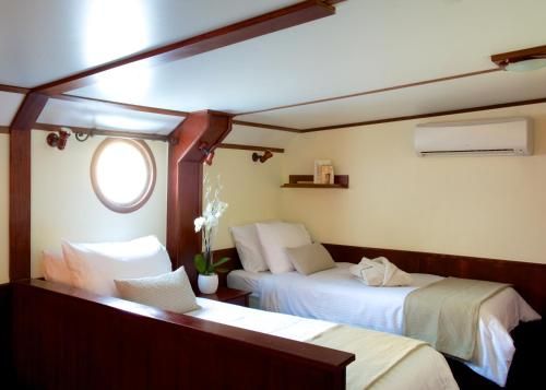 Bateau Hotel le Chardonnay Avignon