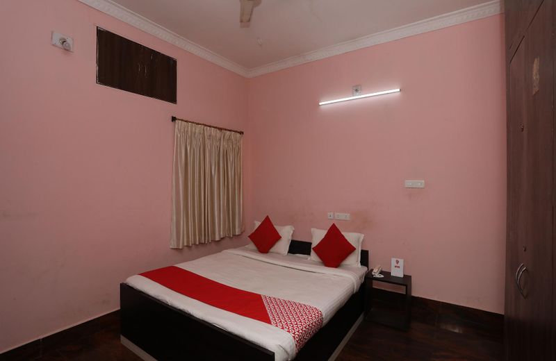 OYO 18634 Sitel Guest House