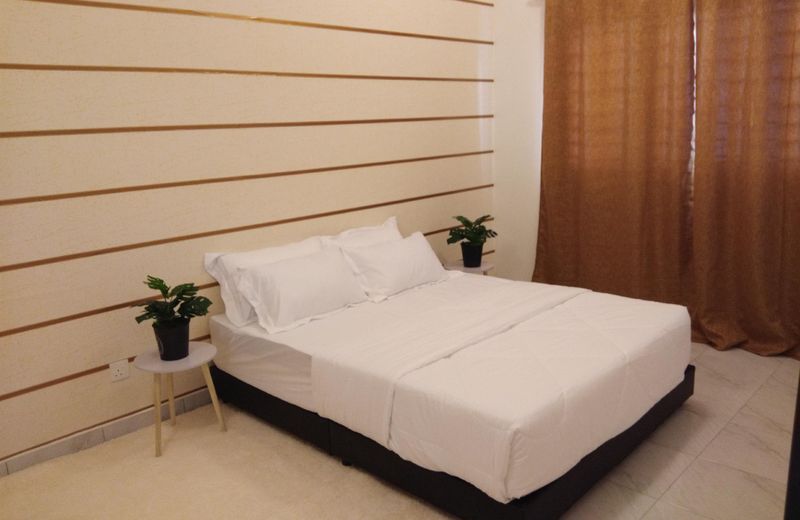 LeCOMFY GUESTHOUSE BANGI(FULLY AIRCOND,FREE UNIFI)
