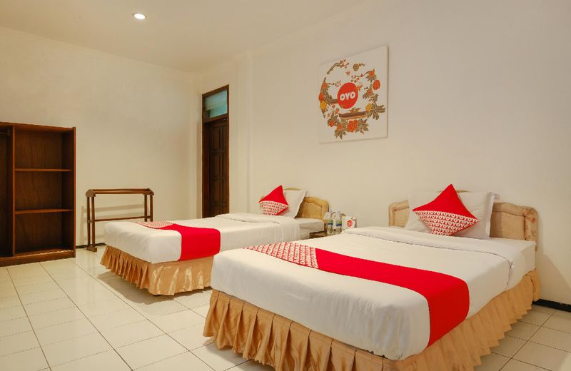 OYO 206 Hotel Candra Kirana