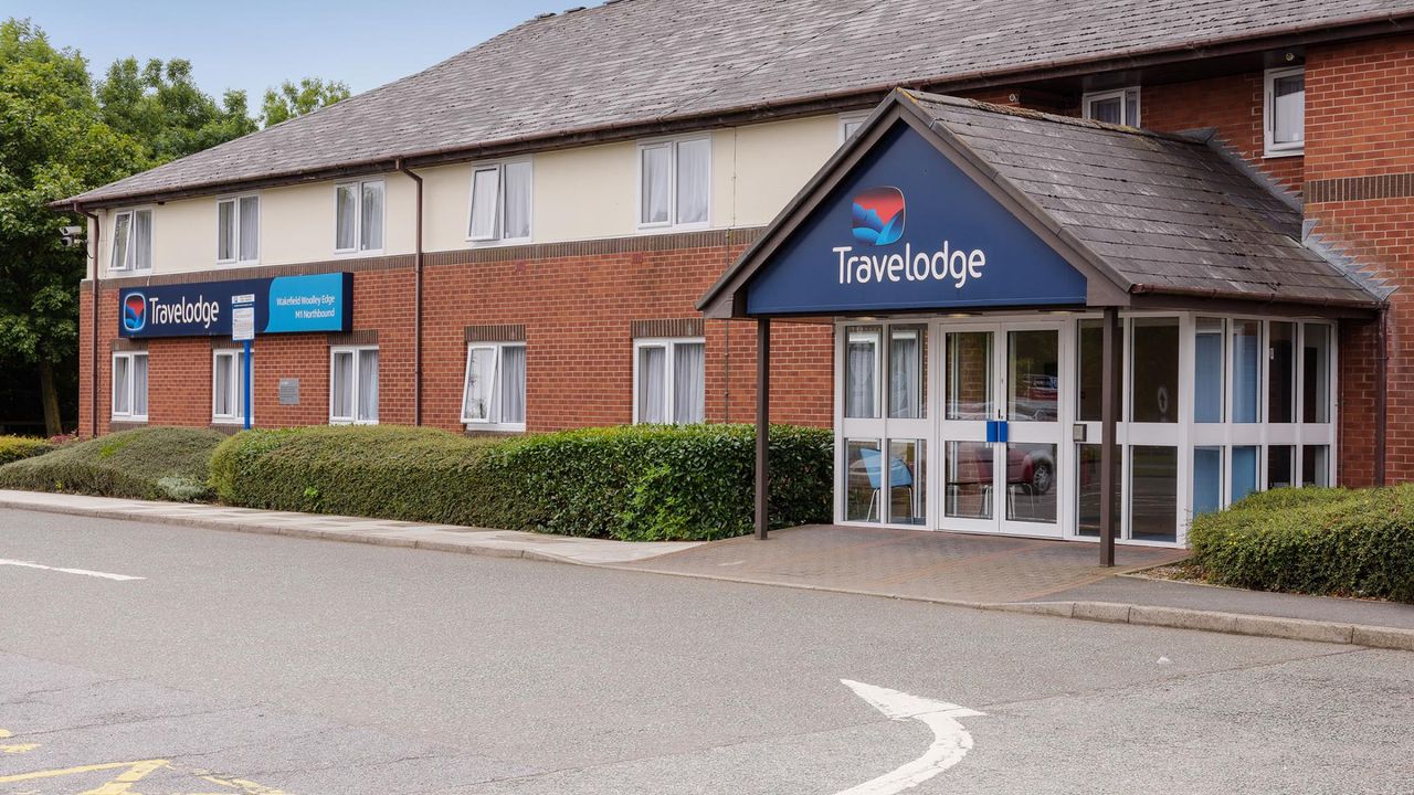 Travelodge Wakefield Woolley Edge M1 Northbound