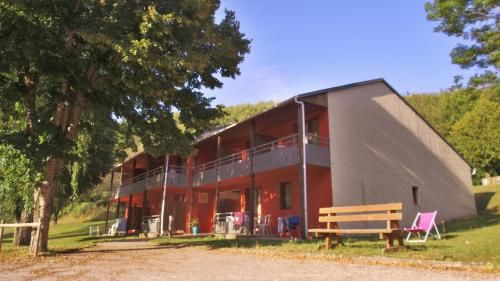 VVF Villages « Le Sud Aveyron » Brusque