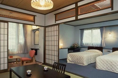 Ryokan Seoto Yuoto No Yado Ukiha