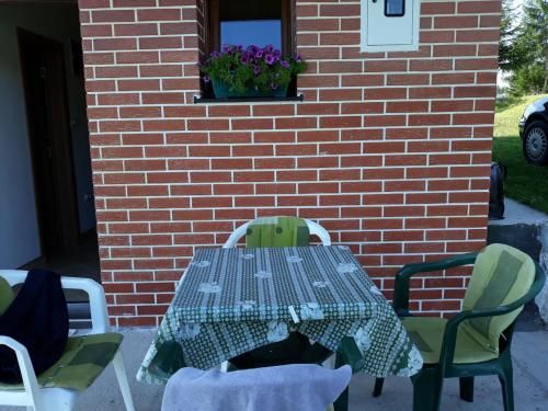 Outdoor Pictures 23
