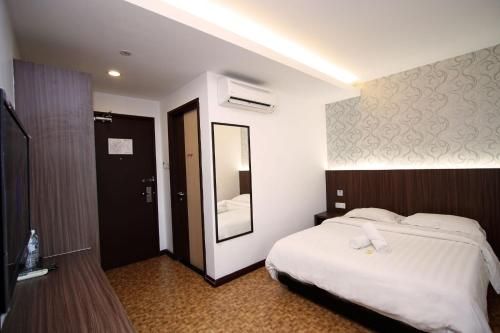 Pavilion Inn